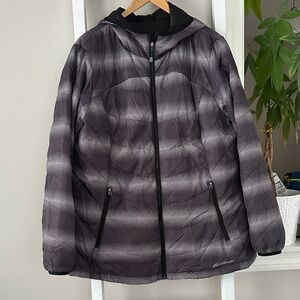 Eddie Bauer Women’s Reversible Packable Hooded Puffer Jacket